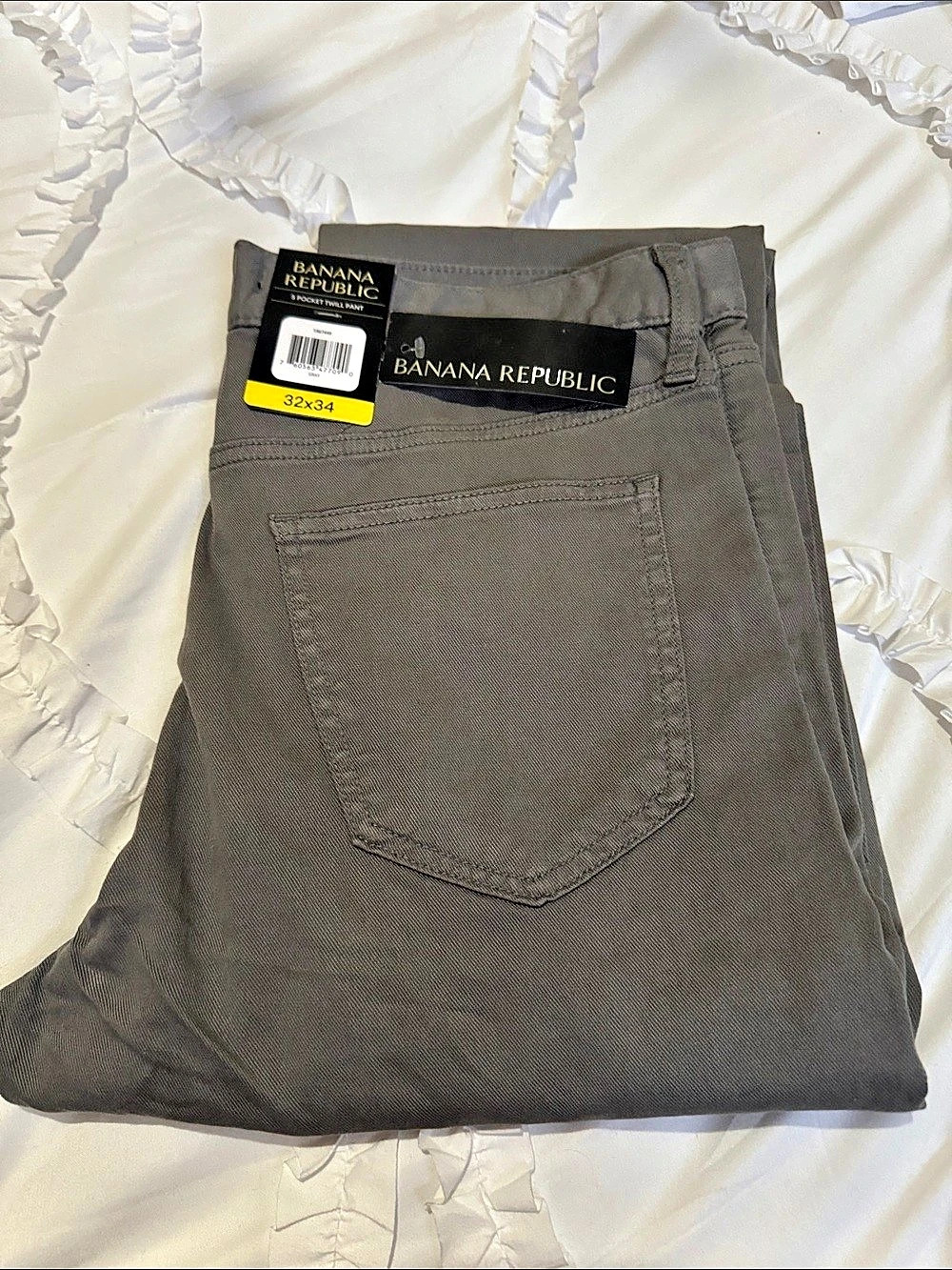Banana Republic 5 Pocket Pant Slim Gray
Waist 32 Inseam 34 NWT